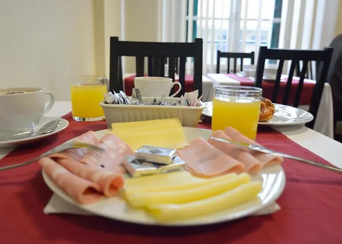 Alojamento de Acomodação e Pequeno-almoço Marbò 4*