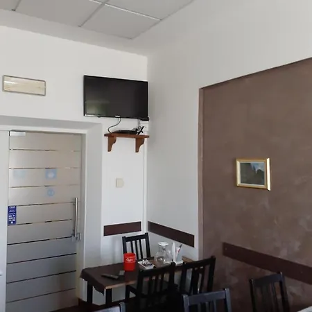 فندق مبيت وإفطار Marbo 3*