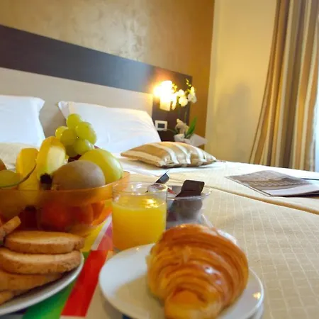 佛罗伦萨马尔伯住宿加早餐旅馆 住宿加早餐酒店